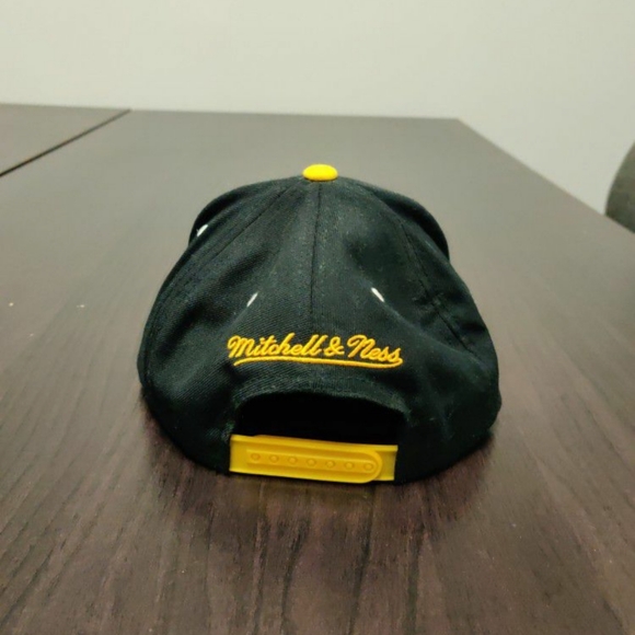 SnapBack - Picture 2 of 4